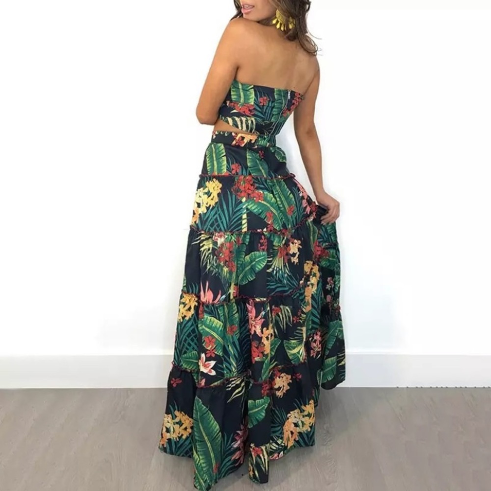 2 Piece Bandeau Top and Skirt Set - Picture 2 of 8